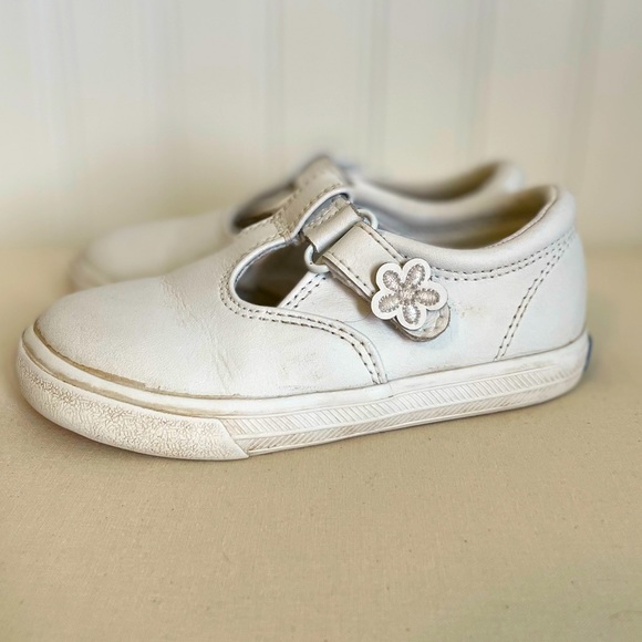 Keds Shoes Little Girls Euc White Leather Mary Jane Keds Size 8w Poshmark